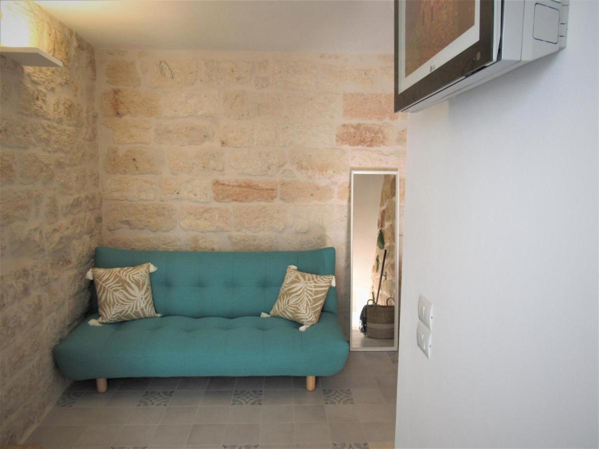 Nisea Apartment โปลีญาโนอามาเร ภายนอก รูปภาพ